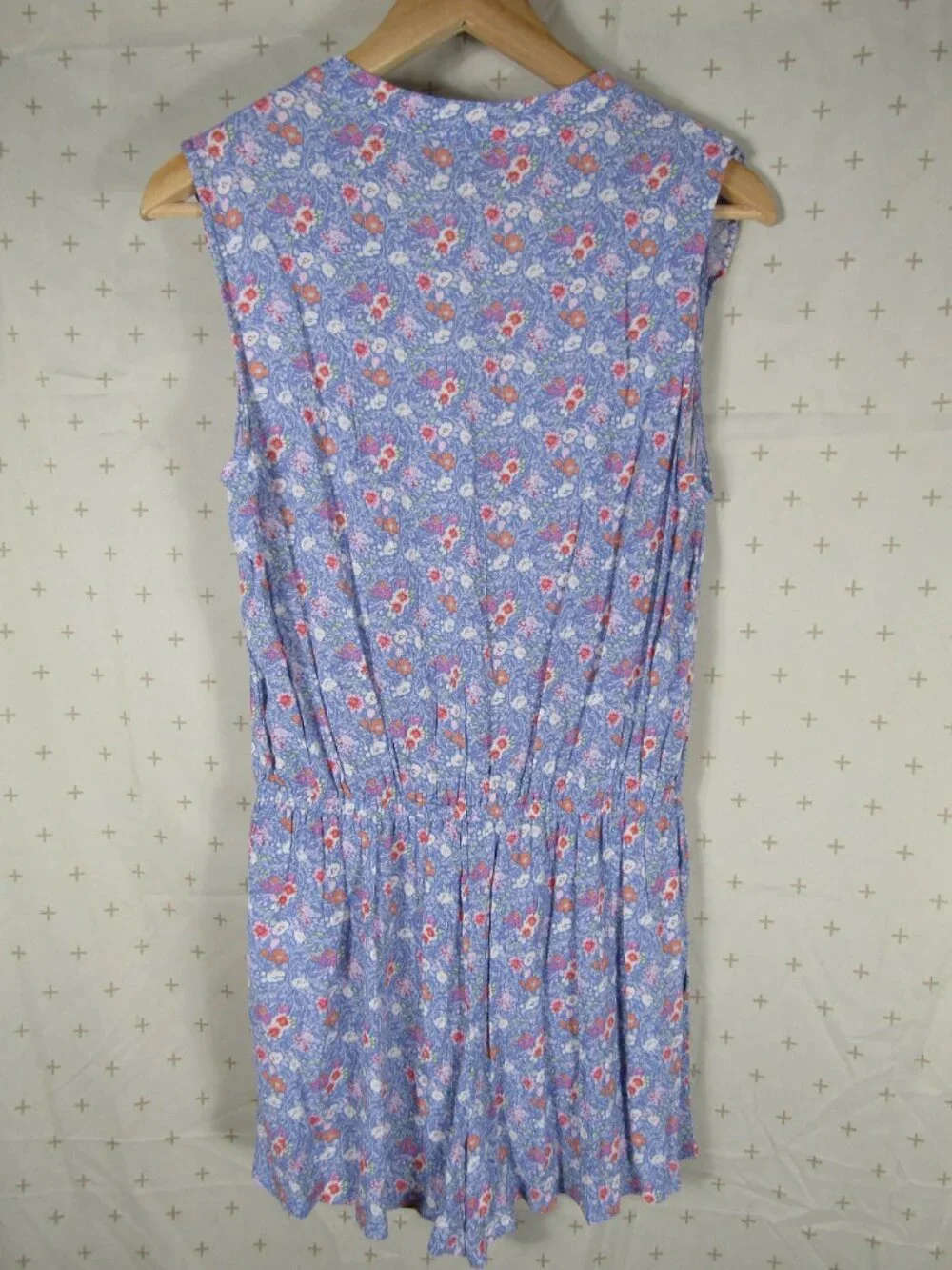 Lily Rose Blue Floral Sleeveless Romper Women's size Medium Boho Summer Garden